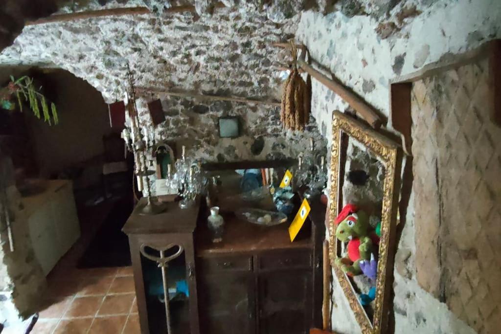 Apartament Volca Rocanegra Santa Pau Buitenkant foto